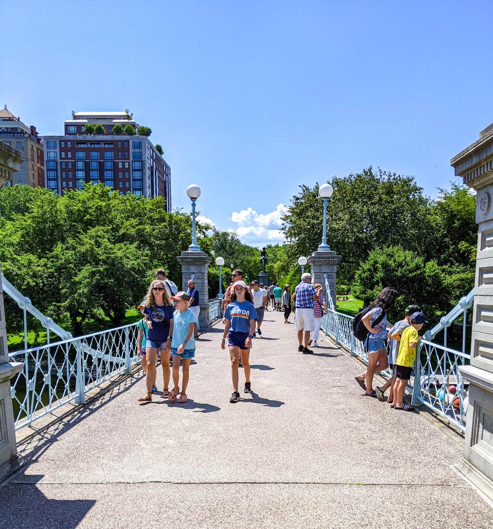 boston-bucket-list-public-garden.jpg