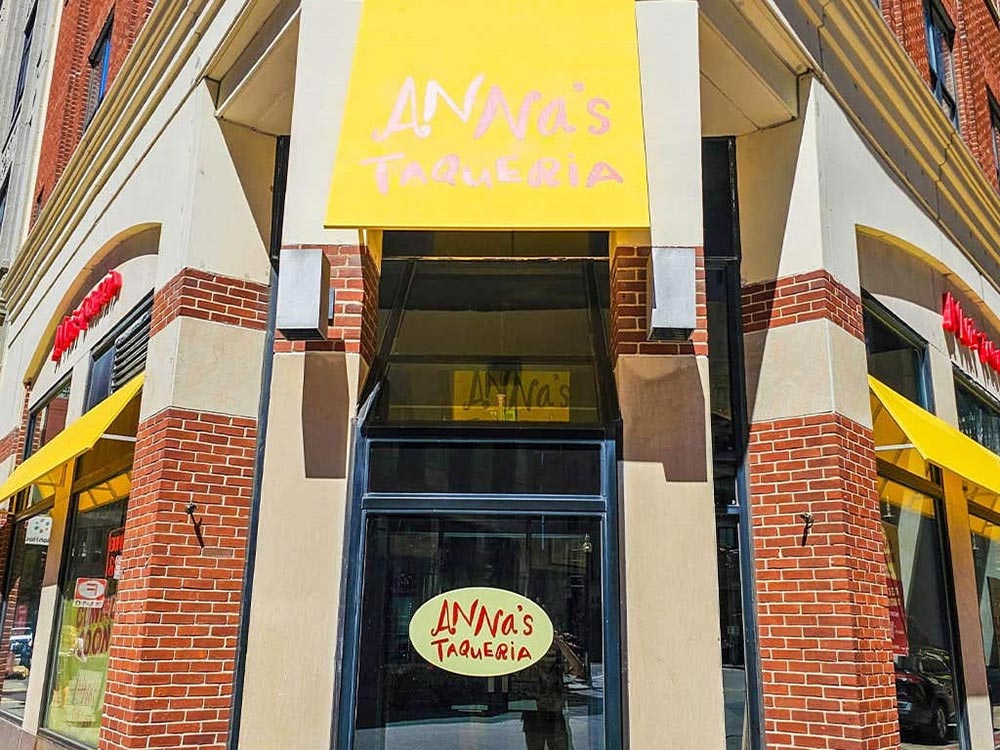 Annas-Taqueria.jpg