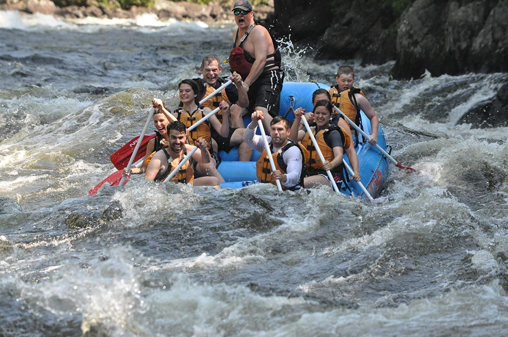 Kennebec-River-Rafting.jpg