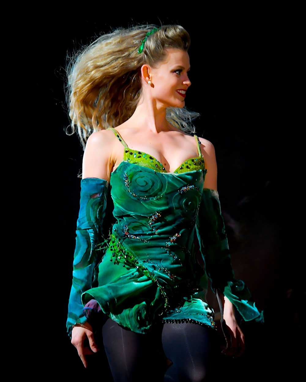 1-riverdance_maggie_darlington.jpg